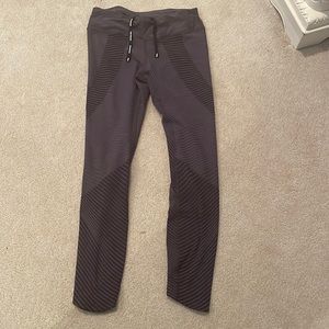 Grey Nike running leggings size small
